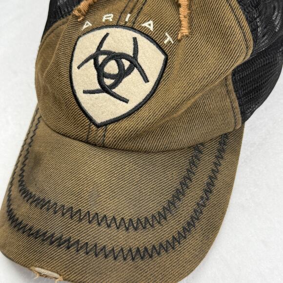 Ariat Hat Cap Strap Back Brown Black Mesh Trucker Distressed Patch Mens One Size - Picture 2 of 7